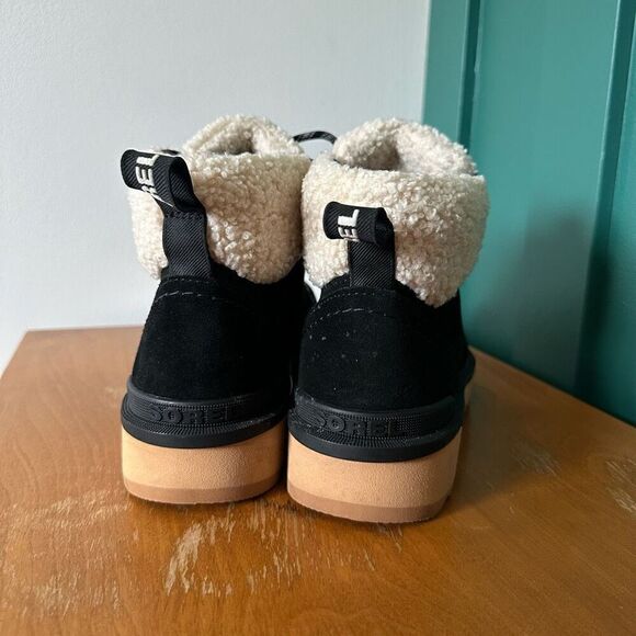 Sorel Women’s Black Cream Hi-Line Hiker Cozy Boot Waterproof Suede Upper Faux Sh - Picture 7 of 12